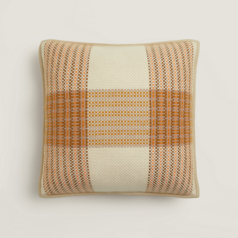 クッション 《ボルダージュ》 | Hermès - エルメス-公式サイト